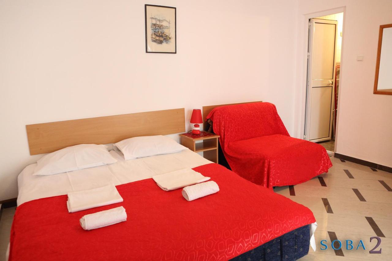 Apartmani Jedro Rafailovići Exteriér fotografie