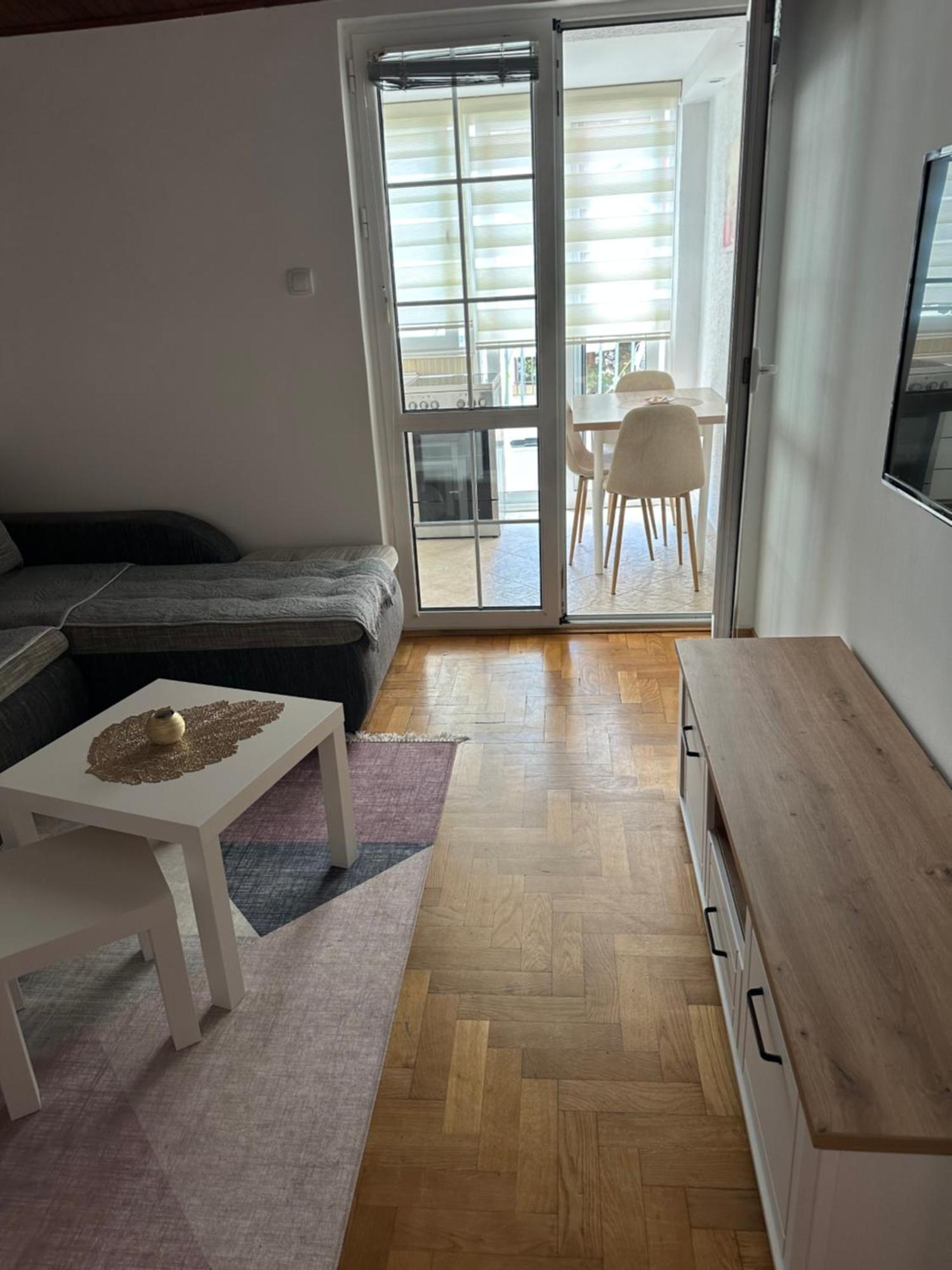 Apartmani Jedro Rafailovići Exteriér fotografie